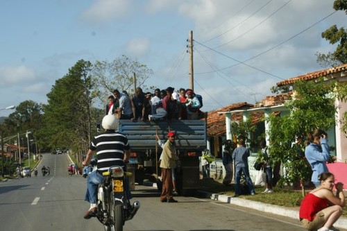 People carrier.JPG © Ian & Andrea Treleaven